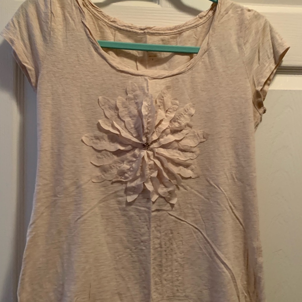 Pastel pink flower t shirt